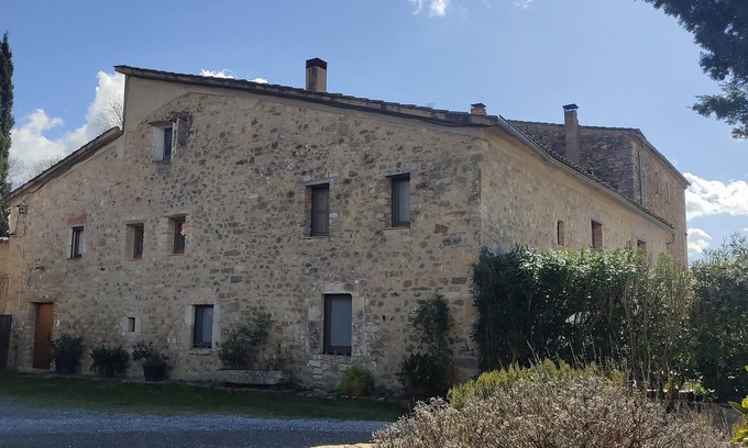 Maia de Montcal Cottage | Self catering Mas Riera for 5 people