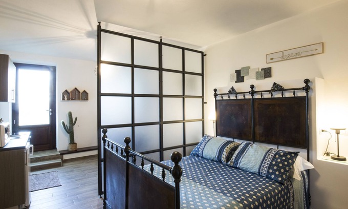 Cossano Belbo Cottage | Self catering Residence Masnaiot for 2 people