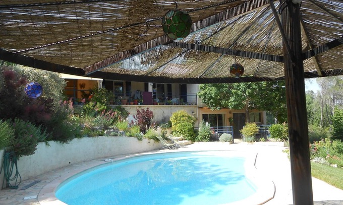 Fuveau House | Self-contained apartment in a villa on 4000 square metres of land