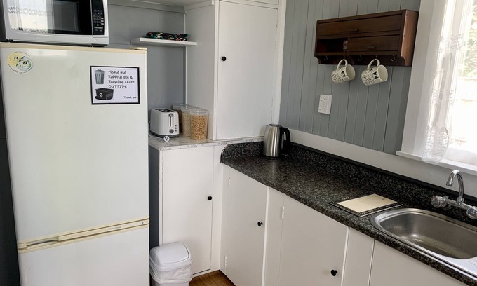 Palmerston North Apartment | Self-Contained 2-Bedrooms Apartment