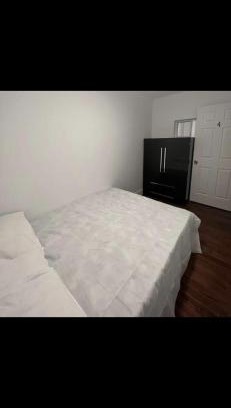 Verdun Bed & Breakfast | Self-service small breakfast private Room 1