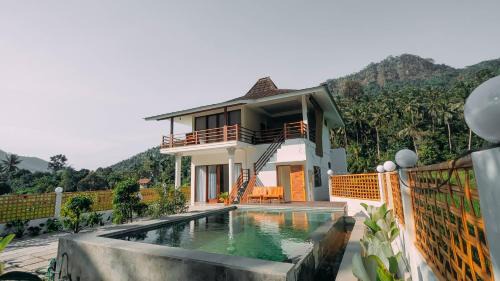 Pemenang Cabin | Semu Villas kerujuk