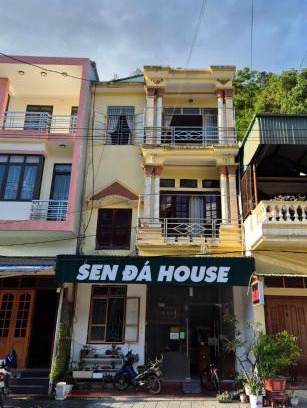 Mu Cang Chai Hotel | Sen Đá House