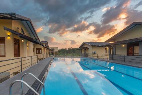 Ingiriya Hotel | Sense Pavillion