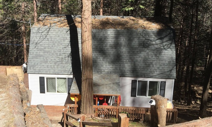 Posey House | Sequoia National Forrest CabinG sleeps 16