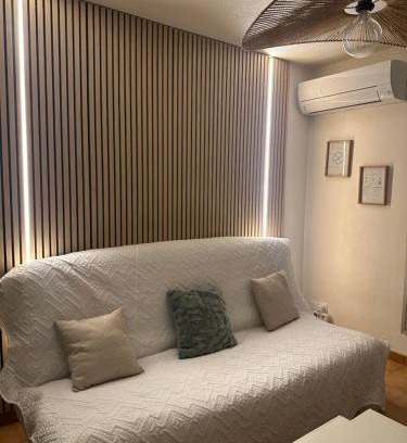 Sausset-les-Pins Apartment | SERENATA - Studio climatisé sur le Port - Piscine & Tennis