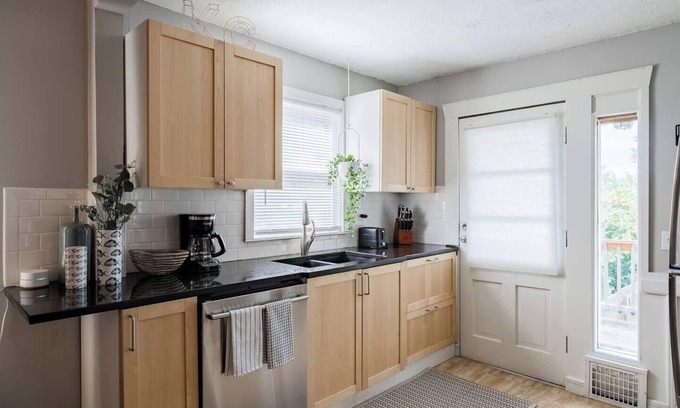Rosedale House | Serene 2-Bedroom Retreat with Fenced Yard Near 21