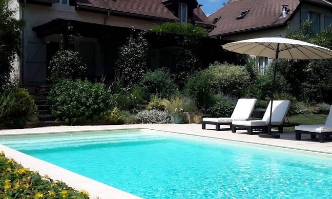 La Masse House | Serene Countryside Villa, Private Heated Pool, within walking distance of Cazals