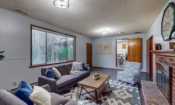 Lakewood House | Serene Hideaway with Lush Backyard Oasis: Historical Steilacoom