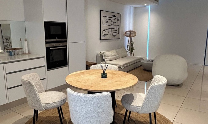 Houghton Estate Apartment | Serene Immaculate Escape