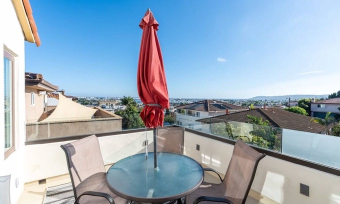 Point Loma Apartment | Serene Point Loma Retreat - Modern 2BR with Views of Point Loma