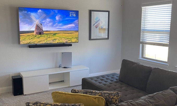 Forney House | Serene Suburban Oasis: Your Retreat Just Minutes from Dallas Buzz!