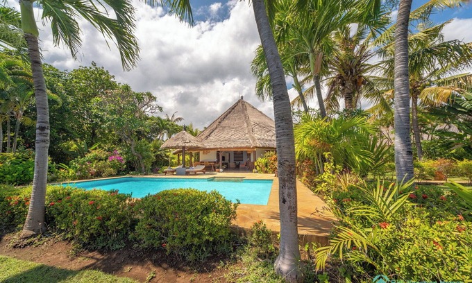 Lokapaksa Villa | Serenity at a glance @ Lokapaksa, Seririt