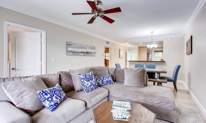 Bel Air Apartment | Serenity by the sea, 2 bedroom +den, 2 bath across the street from the beach