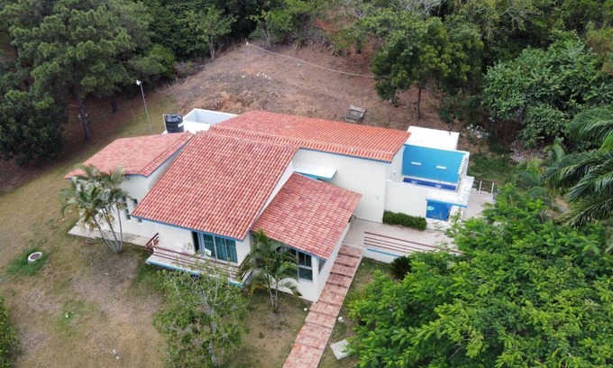 San Jose de las Matas House | Serenity in a 3-bdr Villa in SAJOMA w/Pool, WiFi, AC, Jacuzzi etc