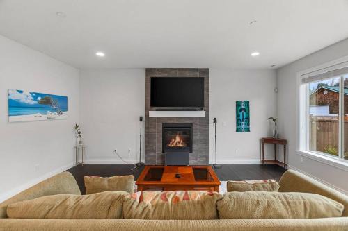 Kenmore House | Serenity Shores in Kenmore