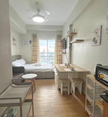 Cagayan de Oro Hotel | Serenity Stay Condo at 19th floor The Loop Tower Limketkai Center Lucky 19