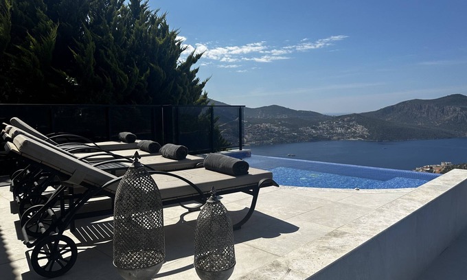 Kalkan Villa | Serenity Villa Detached Luxury Private Heated* Pool and Sea Views *remodelled*
