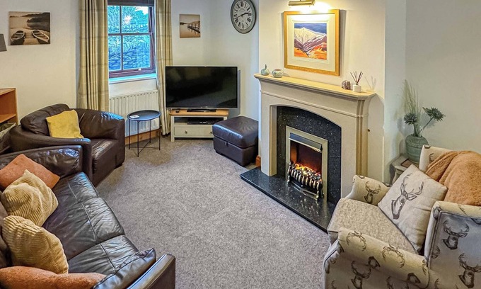 Threlkeld Cottage | Set in Threlkeld, a quiet village with views of Blencathra.