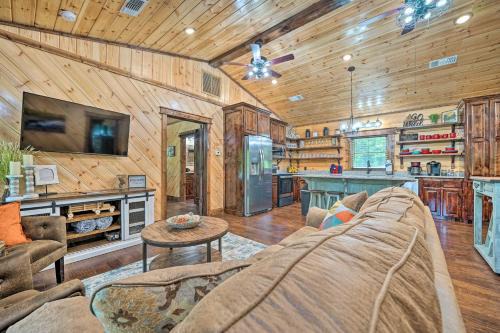 Golden House | Setting Sun Eagletown Gem - Private River Access