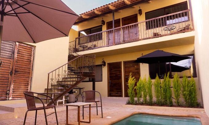 Ajijic Apartment | Seuia Departamentos con alberca a pasos del lago