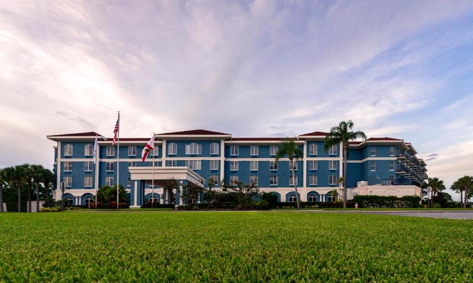 Sebring Hotel | SEVEN Sebring Raceway Hotel