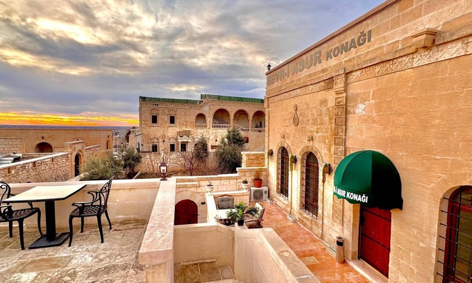 Midyat Hotel | Seyri Asur Konağı