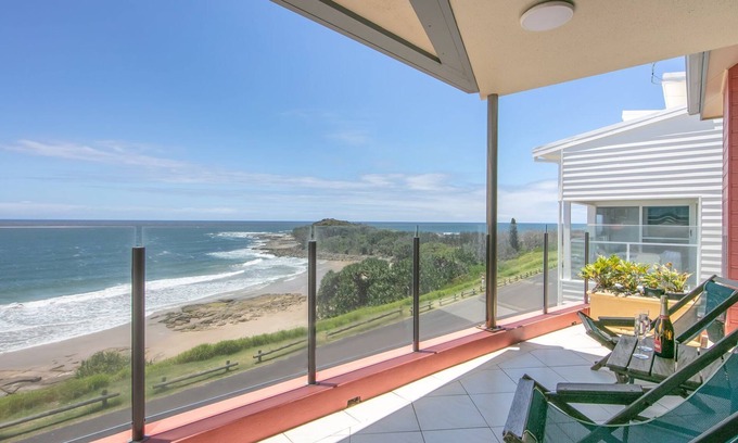 Yamba Apartment | Shadows on Convent 2 - 4 bedrooms