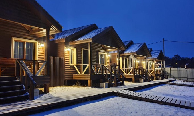 Khuzhir Hotel | Shamanka