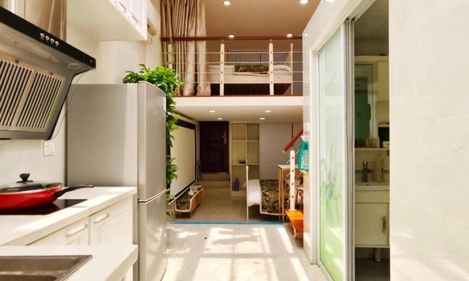 Huaihai Road Commercial Area House | Shanghai Hills & Aromahome Modern Cottage Home Retreat
