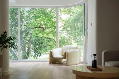 Changning Apartment | Shanghai Yidu Homestay-The family suite is 550 meters away from Jiangsu Road Subway Station