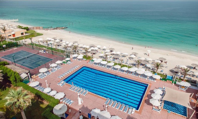 Beach & Coast Resort | Sharjah Carlton Hotel