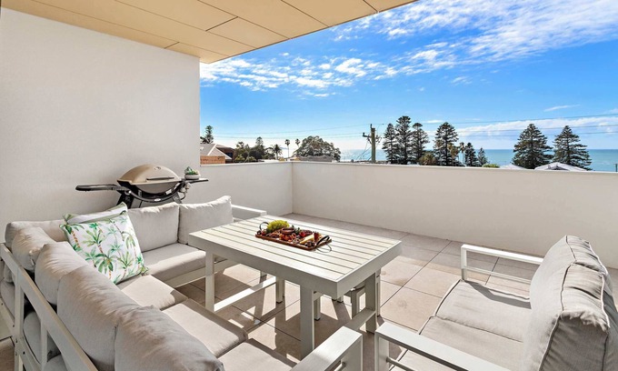 Shellharbour Apartment | Shellharbour Seaview Luxury Escape