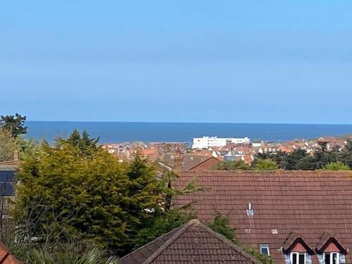 Sheringham House | Sheringham, Norfolk - Seaside Retreat - 15 min walk to beach