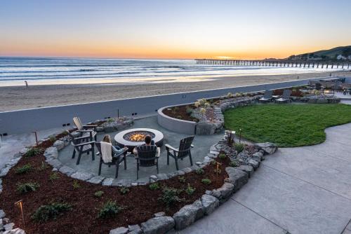 Cayucos Hotel | Shoreline Inn.on the beach