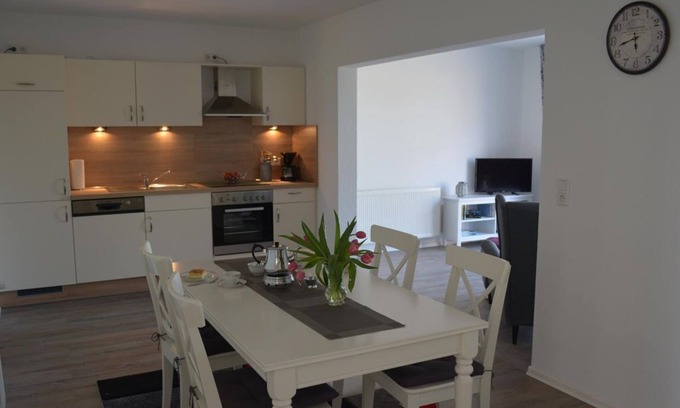 Freepsum Apartment | Sielmönken I, shower, WC, 2 bedrooms - Sparenborg - Apartment Sielmönken I, II &