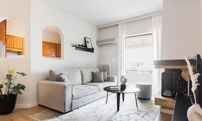 Marousi Apartment | Signature 2BR Apartment in Marousi