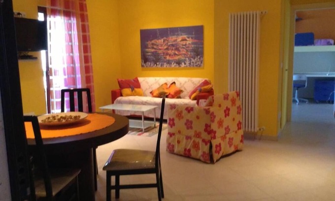 Chiesiola Apartment | Signorile house 150 m from the sea and 500 m from the center. CIN: EN071060C200087714