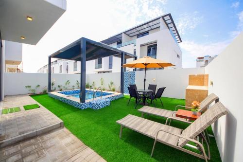 Dubai Villa | Silk Valley - 4B near Al Hamriyah | Private Pool