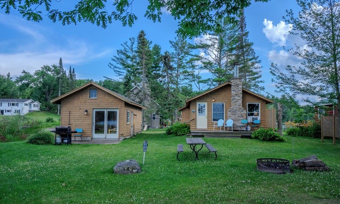 Trego Cabin | Silver Lake Cabin and Bunk House with North Woods Charm