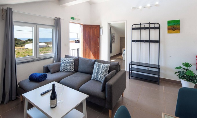 Sao Bernardino Apartment | Silvercoast Apartments - Rincon - Swimming pool, Jacuzzi & amazing sea views