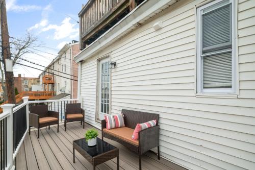 Manayunk Apartment | Silverwood Serenity: Large 2b 2b with Parking