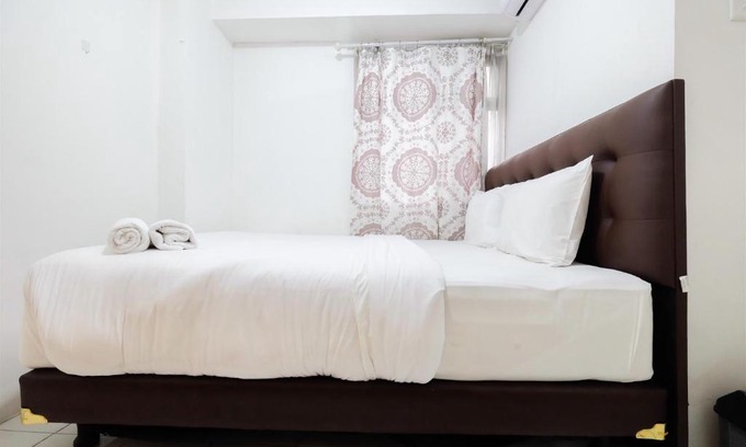 Pancoran Apartment | Simply and Homey 2BR Apartment at Kalibata City By Travelio