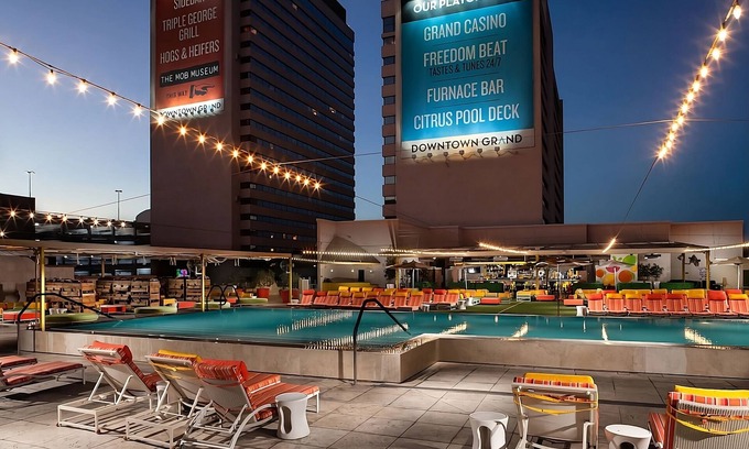 Downtown Las Vegas Hotel | Sin City Escape! 4 Convenient Units w/City View! Near Mob Museum!