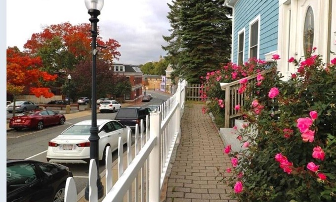 Gloucester House | Single Level Home - Steps to Downtown Gloucester & A/C throughout