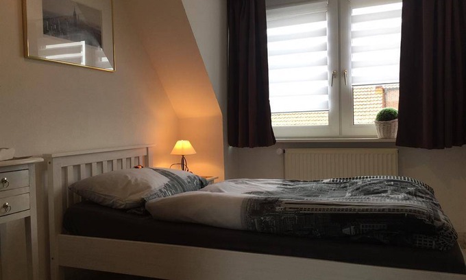 Luetetsburg Hotel | Single room, shower, toilet