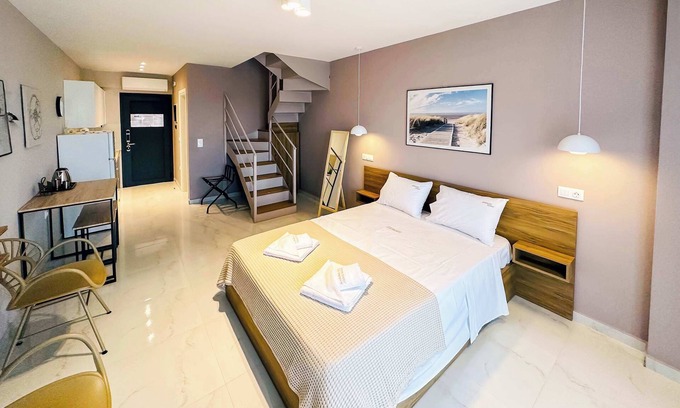 Nikita Apartment | Sithonian Sunset Maisonette - Nikiti Sunlit Haven