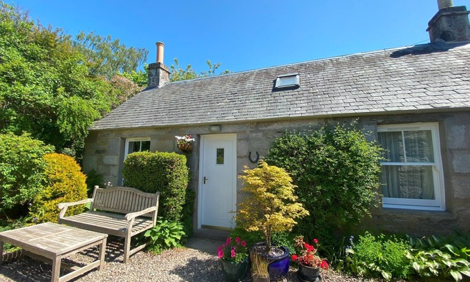 Pitlochry Cottage | Situated in a Quiet Location With Off-street Parking. Ideal for Couples