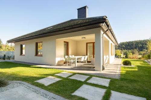 Baltow Villa | Skarbka House - luksusowy dom całoroczny z jacuzzi koło Bałtowa