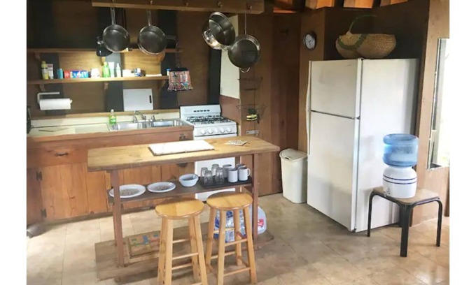 Contant Farms Cottage | SKEDADDLE COTTAGE unit number 2